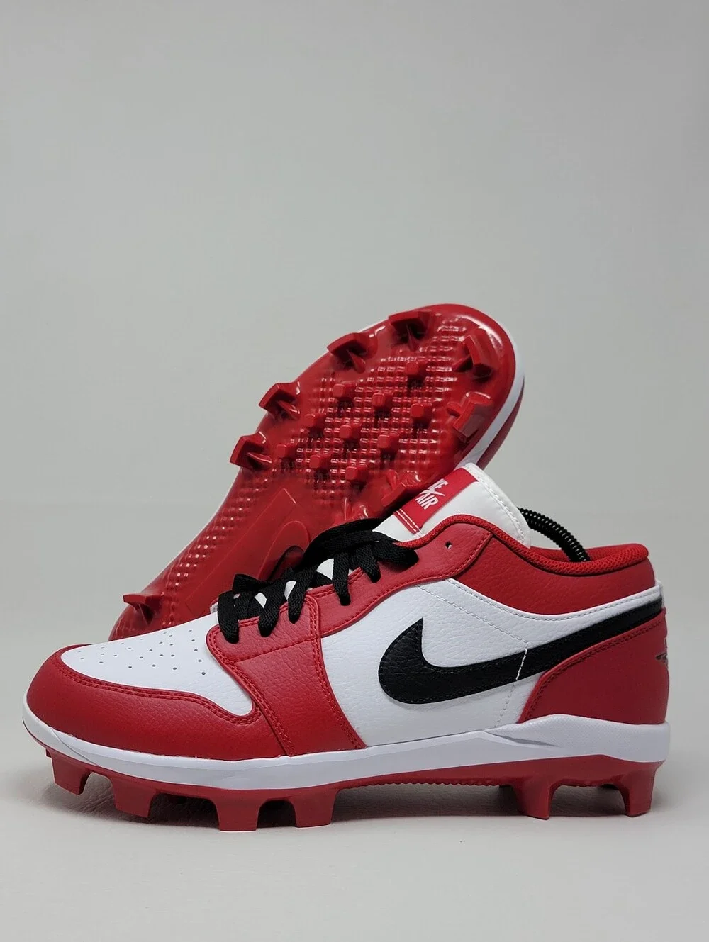 Nike Air Jordan 1 Retro MCS Low Chicago Baseball Cleats Men's Size 11 CJ8524-611